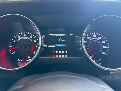 Used 2019 Ford Mustang Premium RWD image 14