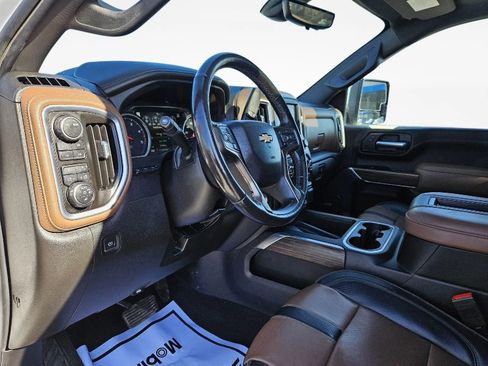 Used 2022 Chevrolet Silverado 2500 High Country w/ Z71 Off-Road Package image 21
