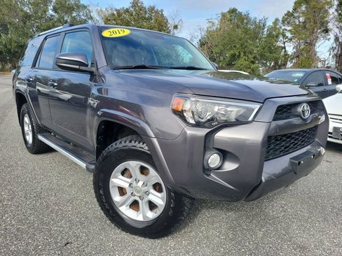 Used 2019 Toyota 4Runner SR5 image 8