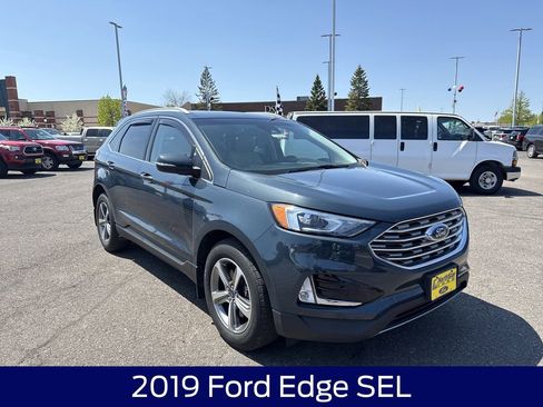 Used 2019 Ford Edge SEL w/ Equipment Group 201A AWD/4WD image 5