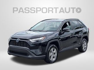 Used 2024 Toyota RAV4 LE AWD/4WD video 1
