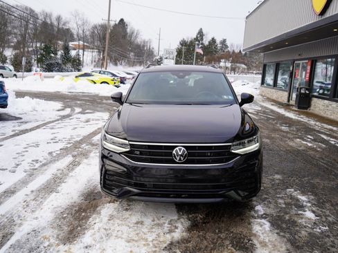 Used 2022 Volkswagen Tiguan SE R-Line image 14