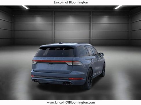 New 2026 Lincoln Aviator Reserve AWD/4WD image 11