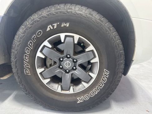 Used 2021 Nissan Frontier PRO-4X w/ Pro-4x Utility Package image 4