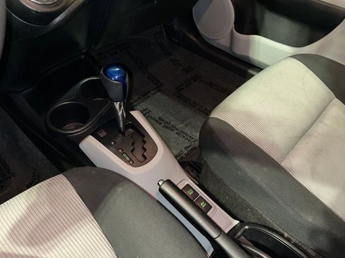 Used 2014 Toyota Prius C Three image 16