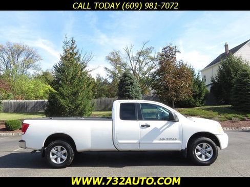 Used 2008 Nissan Titan SE image 4