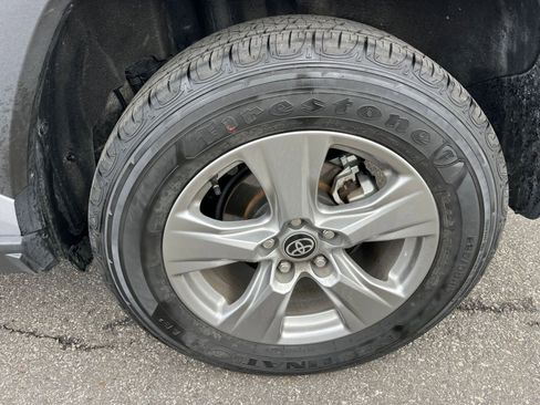 Used 2025 Toyota RAV4 LE image 29