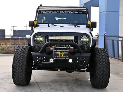 Used 2015 Jeep Wrangler Unlimited Sport image 10