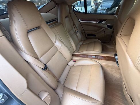 Used 2013 Porsche Panamera S w/ Premium Pkg Plus RWD image 15