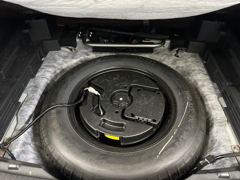 Used 2023 Nissan Rogue SV AWD/4WD image 23