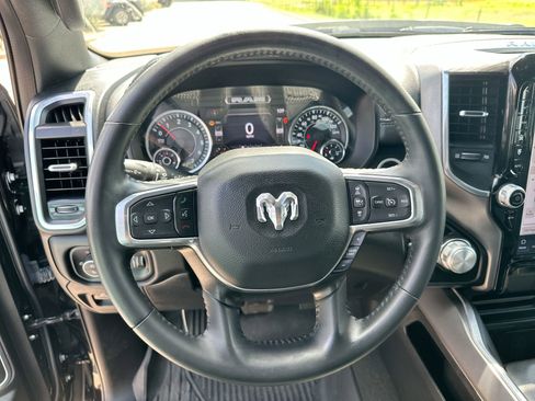 Used 2023 RAM 1500 Laramie AWD/4WD image 14