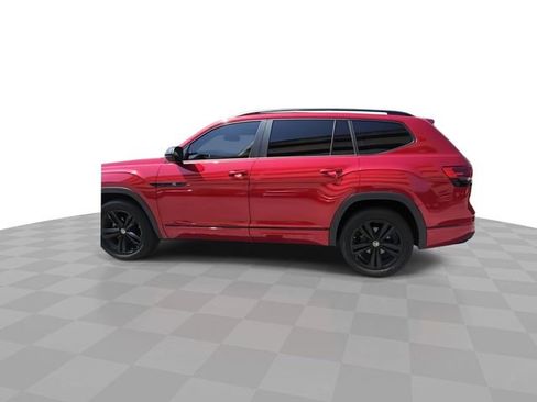 Used 2023 Volkswagen Atlas SEL R-Line AWD/4WD image 6