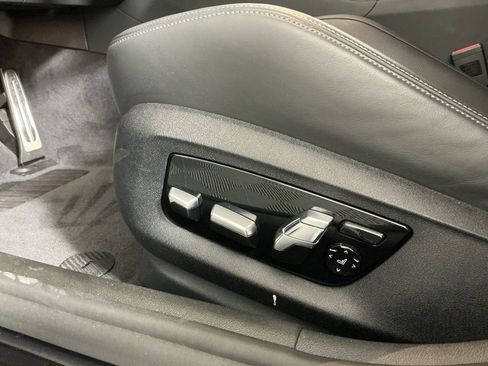 Used 2022 BMW M5 w/ Competition Package image 21