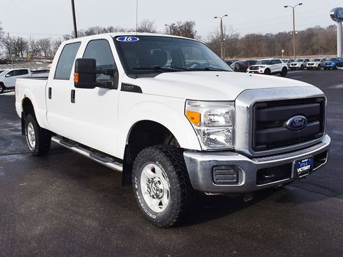 Used 2016 Ford F250 XL w/ Power Equipment Group image 10