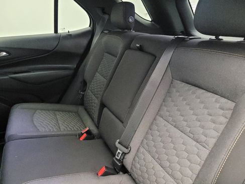 Used 2020 Chevrolet Equinox LT FWD image 18