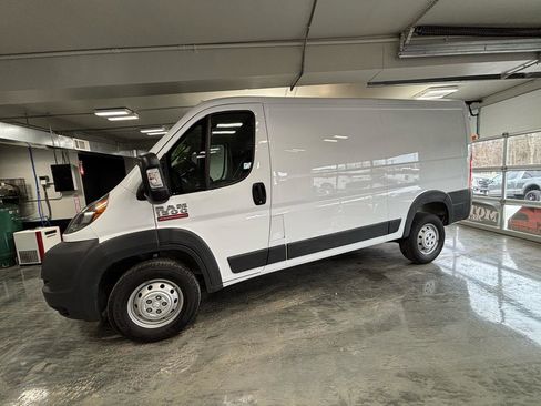 Used 2017 RAM ProMaster 1500 w/ Interior Convenience Group image 5