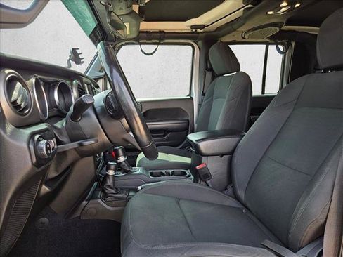 Used 2021 Jeep Gladiator Sport AWD/4WD image 15