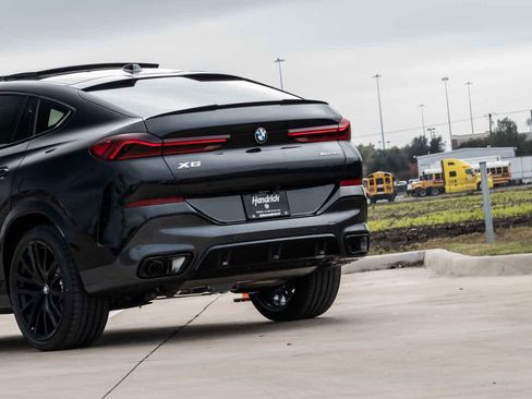 New 2026 BMW X6 xDrive40i image 5