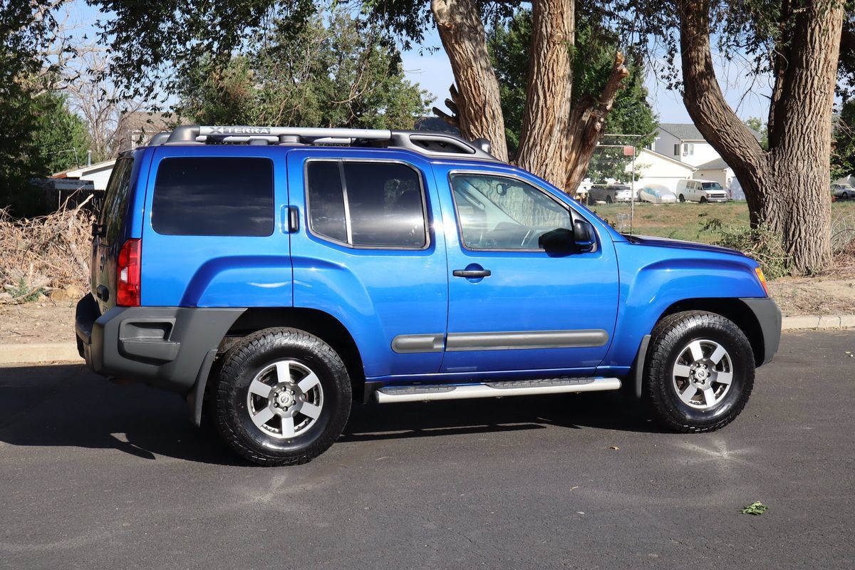 Used 2012 Nissan Xterra PRO-4X AWD/4WD image 4