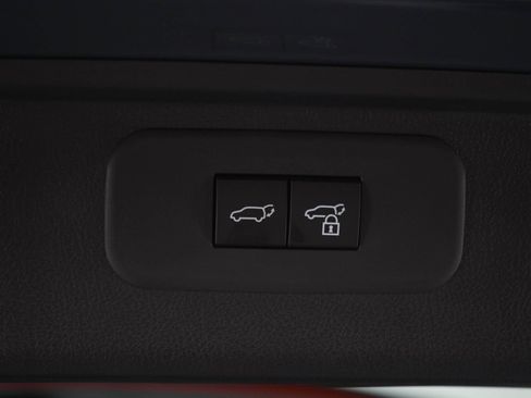 Used 2026 Toyota Grand Highlander AWD image 18