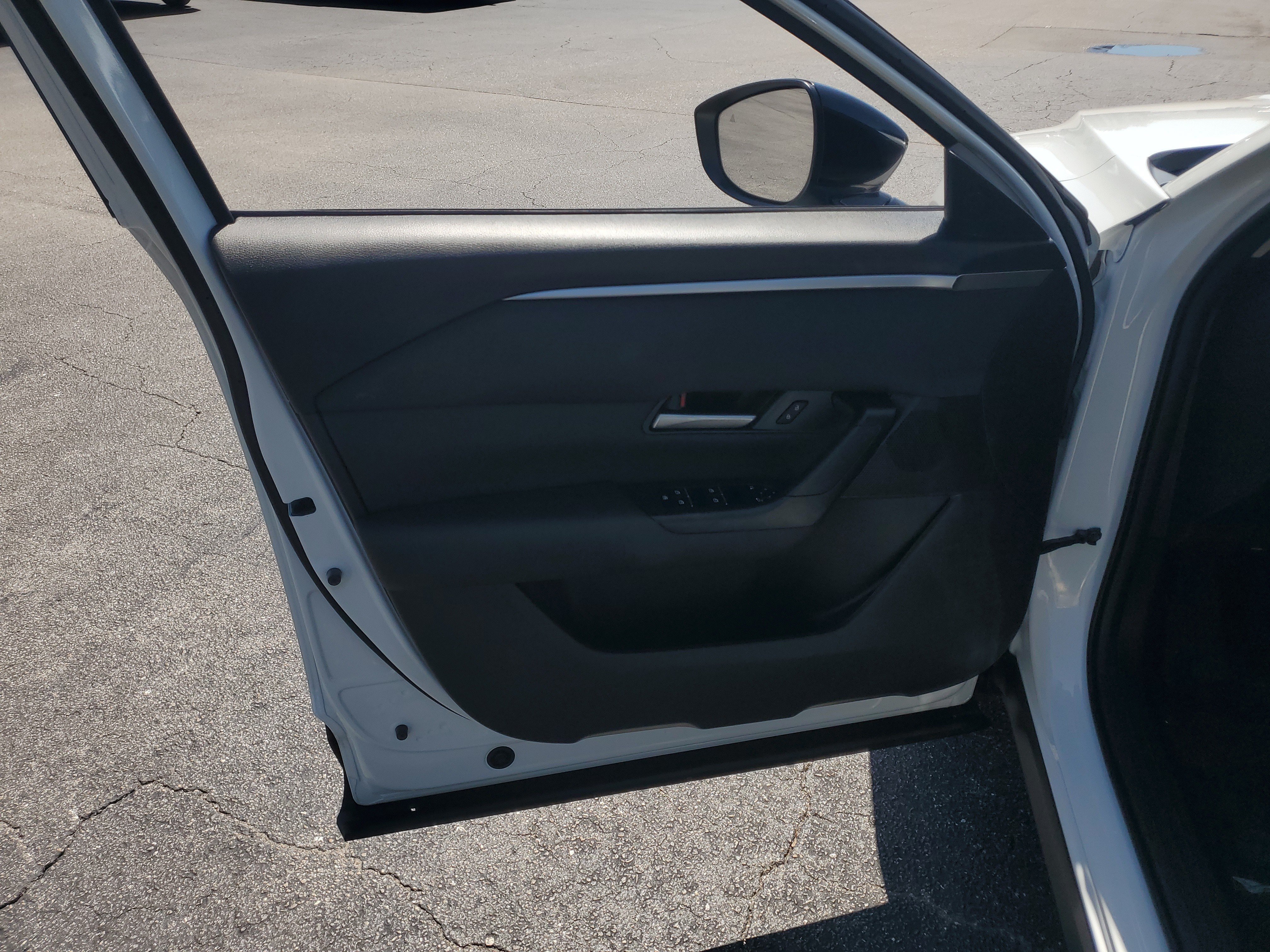 Used 2023 MAZDA CX-50 AWD 2.5 S w/ Cargo Package image 23