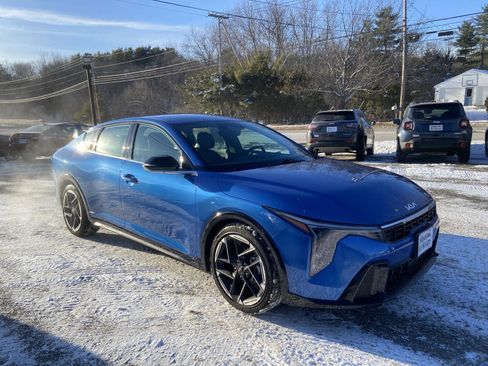 Used 2025 Kia K4 GT-Line image 7