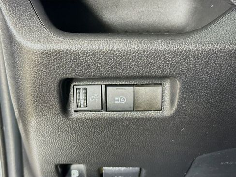 Certified 2022 Toyota RAV4 XLE image 12