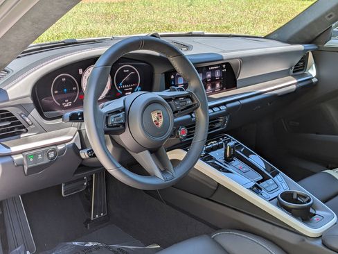 Certified 2026 Porsche 911 Carrera GTS RWD image 4