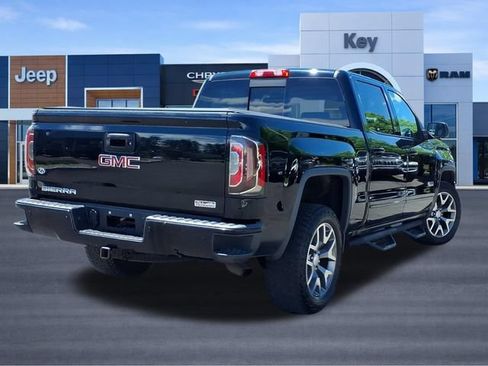 Used 2017 GMC Sierra 1500 SLT w/ All Terrain Package AWD/4WD image 5