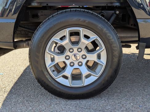 Used 2023 Ford F150 XLT image 9