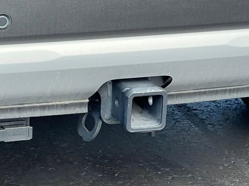 New 2024 Ford Escape SE w/ PHEV Premium Package FWD image 8