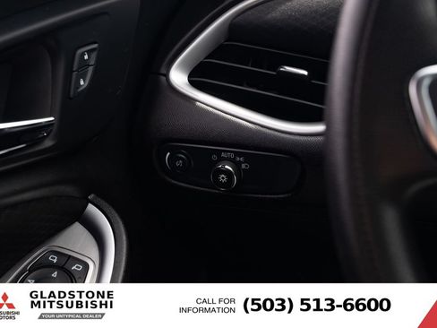 Used 2024 Chevrolet Malibu LT FWD image 14