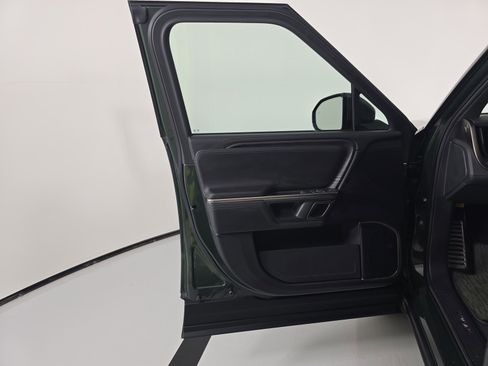 Used 2023 Rivian R1T Adventure AWD/4WD image 16