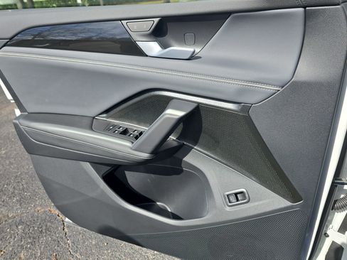 New 2026 Volkswagen Tiguan SEL R-Line AWD/4WD image 26