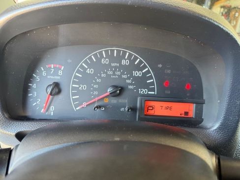 Used 2015 Nissan NV200 S image 17