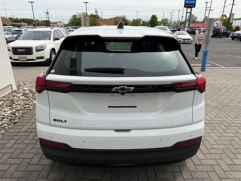 New 2027 Chevrolet Bolt LT w/ LPO, All-Weather Package FWD image 5