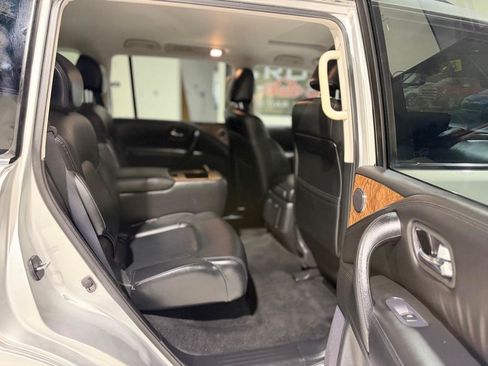 Used 2022 Nissan Armada SL w/ Captain's Chairs Package RWD image 13