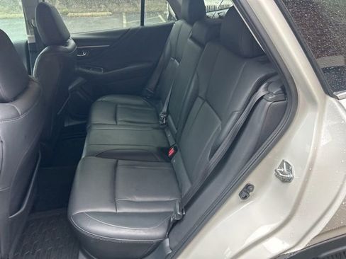 Used 2022 Subaru Outback Limited AWD/4WD image 7