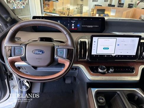 New 2025 Ford Expedition Max King Ranch image 15