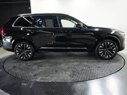 Used 2025 Volvo XC90 B6 Plus AWD/4WD image 5