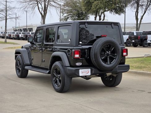 Used 2021 Jeep Wrangler Unlimited Sport w/ Technology Group image 5