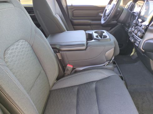 New 2026 RAM 1500 Express image 19