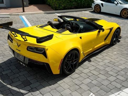 Used 2019 Chevrolet Corvette ZR1 RWD image 28