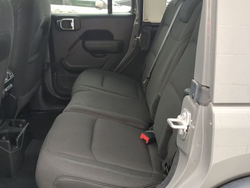 Certified 2023 Jeep Wrangler Unlimited Sport image 19