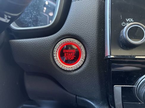 Used 2017 Honda CR-V EX-L image 16
