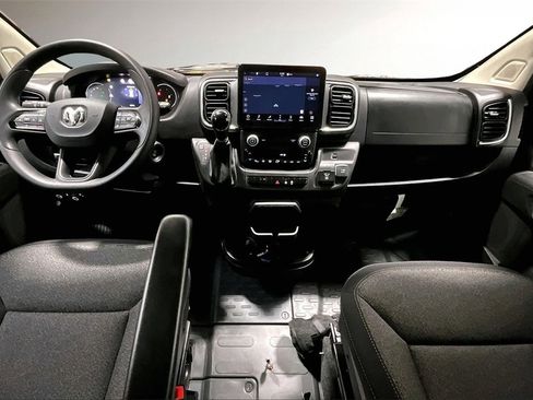 Used 2023 RAM ProMaster 2500 w/ Premium Convenience Group (B) image 8