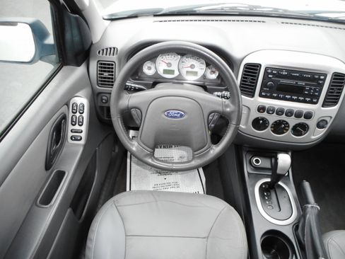 Used 2006 Ford Escape 4WD Hybrid image 19