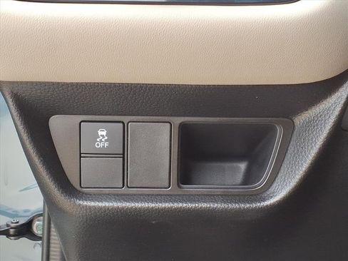 New 2025 Honda HR-V LX image 16