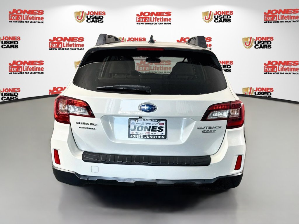 Used 2016 Subaru Outback 2.5i Limited AWD/4WD image 13