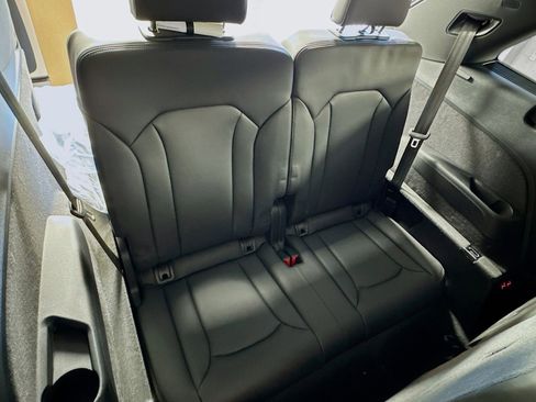 New 2025 Audi Q7 3.0T Prestige image 31